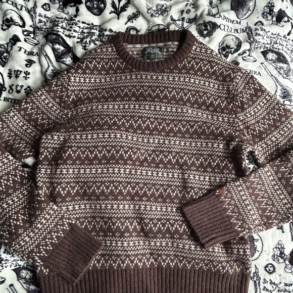 Roots Sweater - Picture 1 of 4